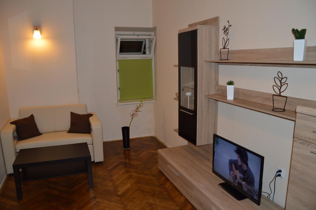 קרקוב Old Walls Hostel חדר תמונה