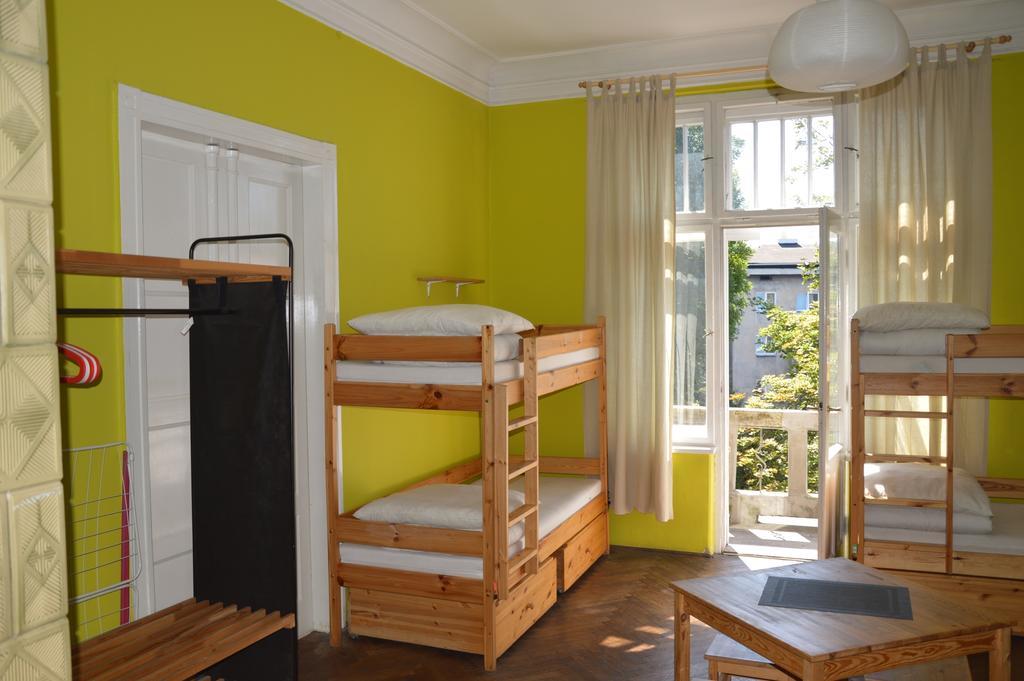 קרקוב Old Walls Hostel חדר תמונה