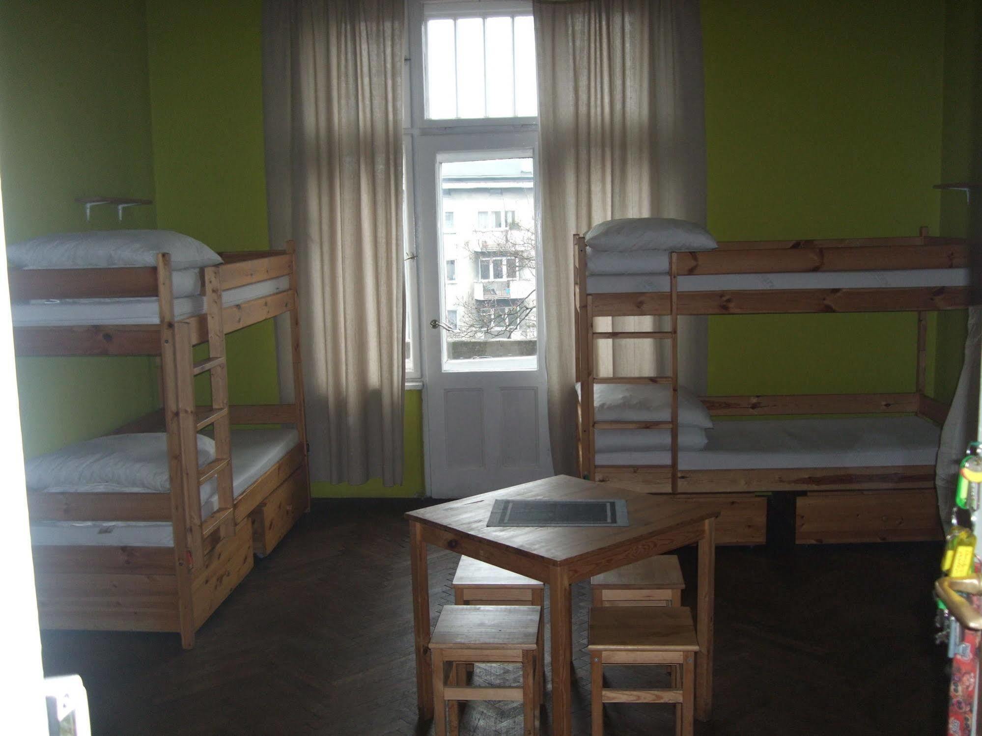 קרקוב Old Walls Hostel מראה חיצוני תמונה