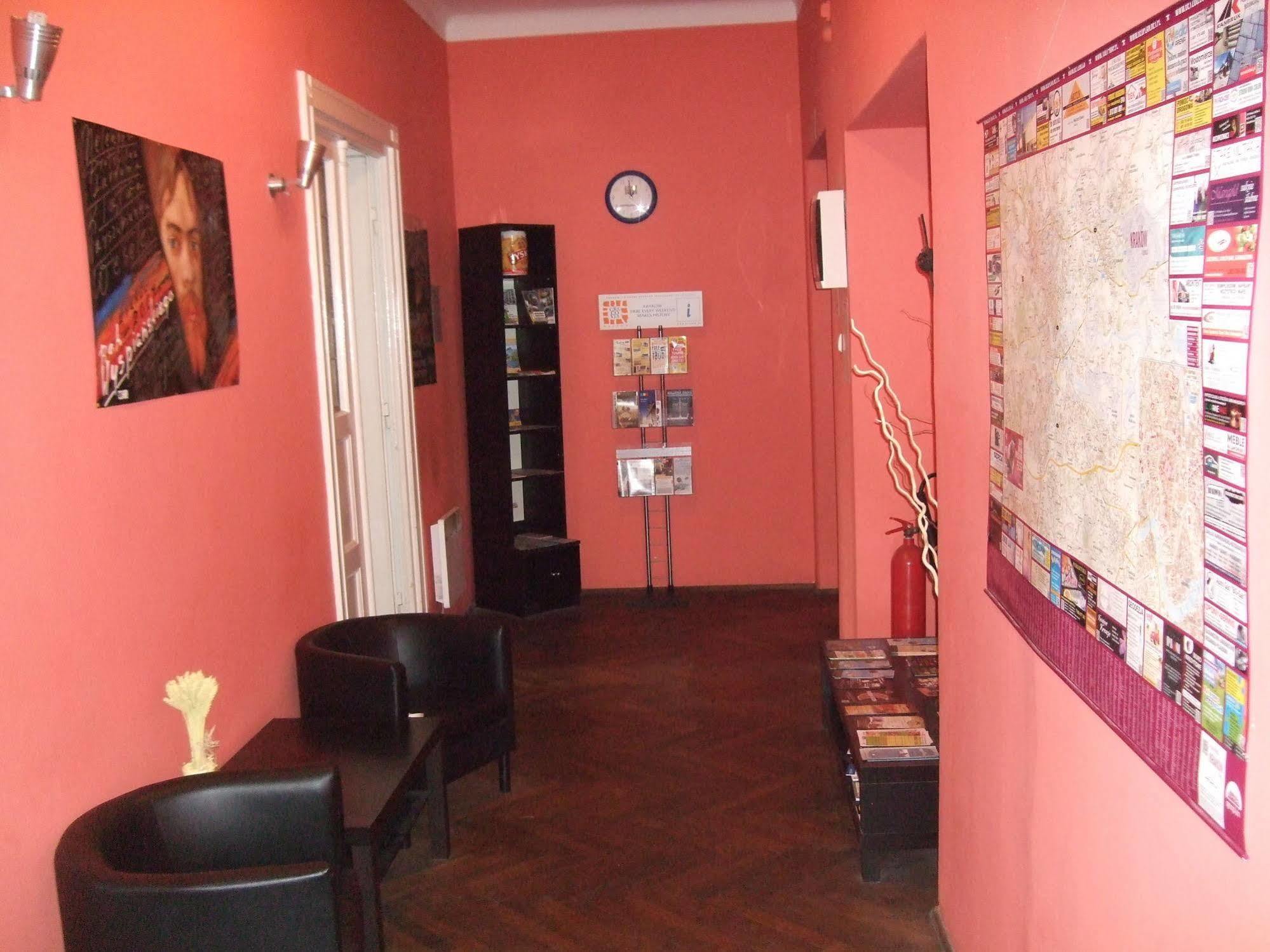 קרקוב Old Walls Hostel מראה חיצוני תמונה